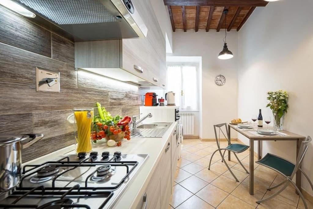 Santa Rosa - Oltrarno Apartamento Florencia